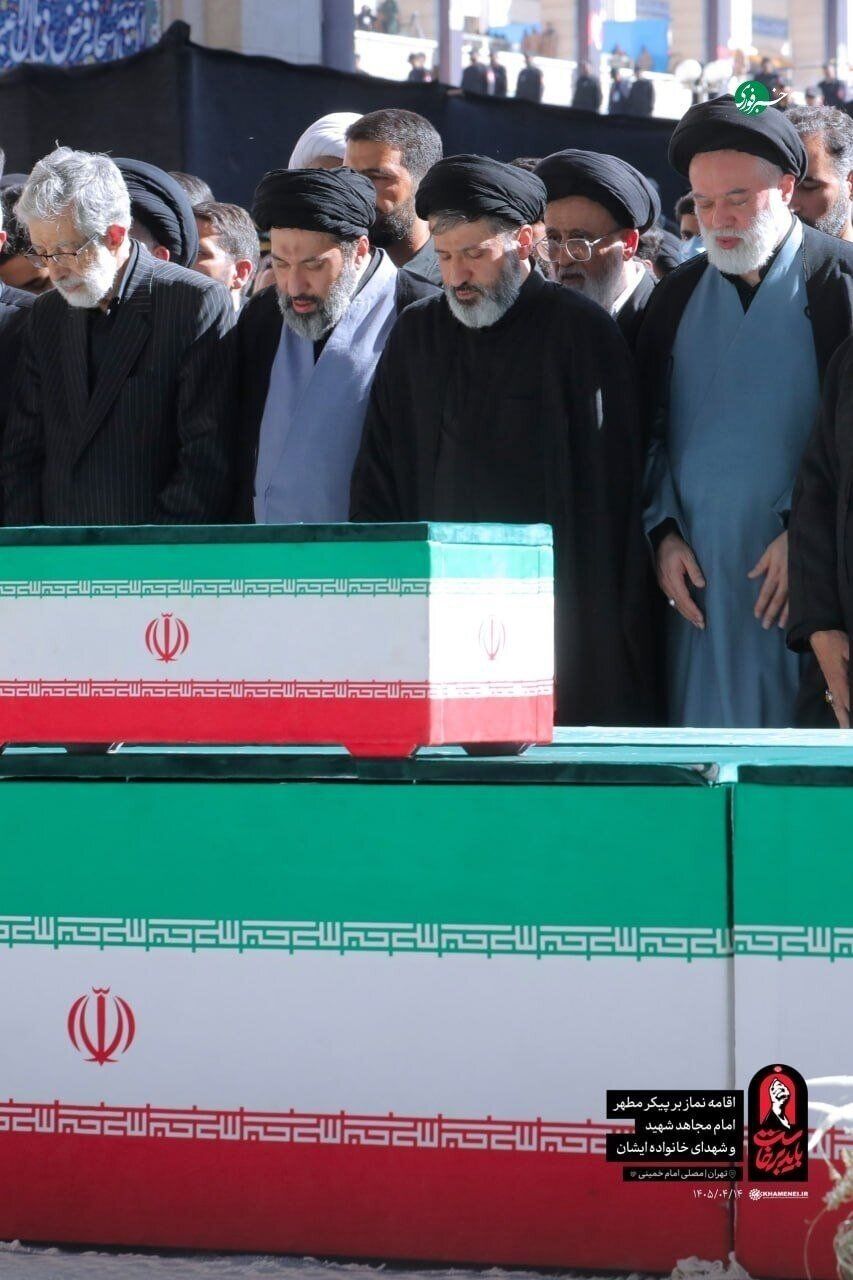 روایتی از ۴ دهه ارتباط دانشگاه صنعتی شریف با رهبر قائد انقلاب