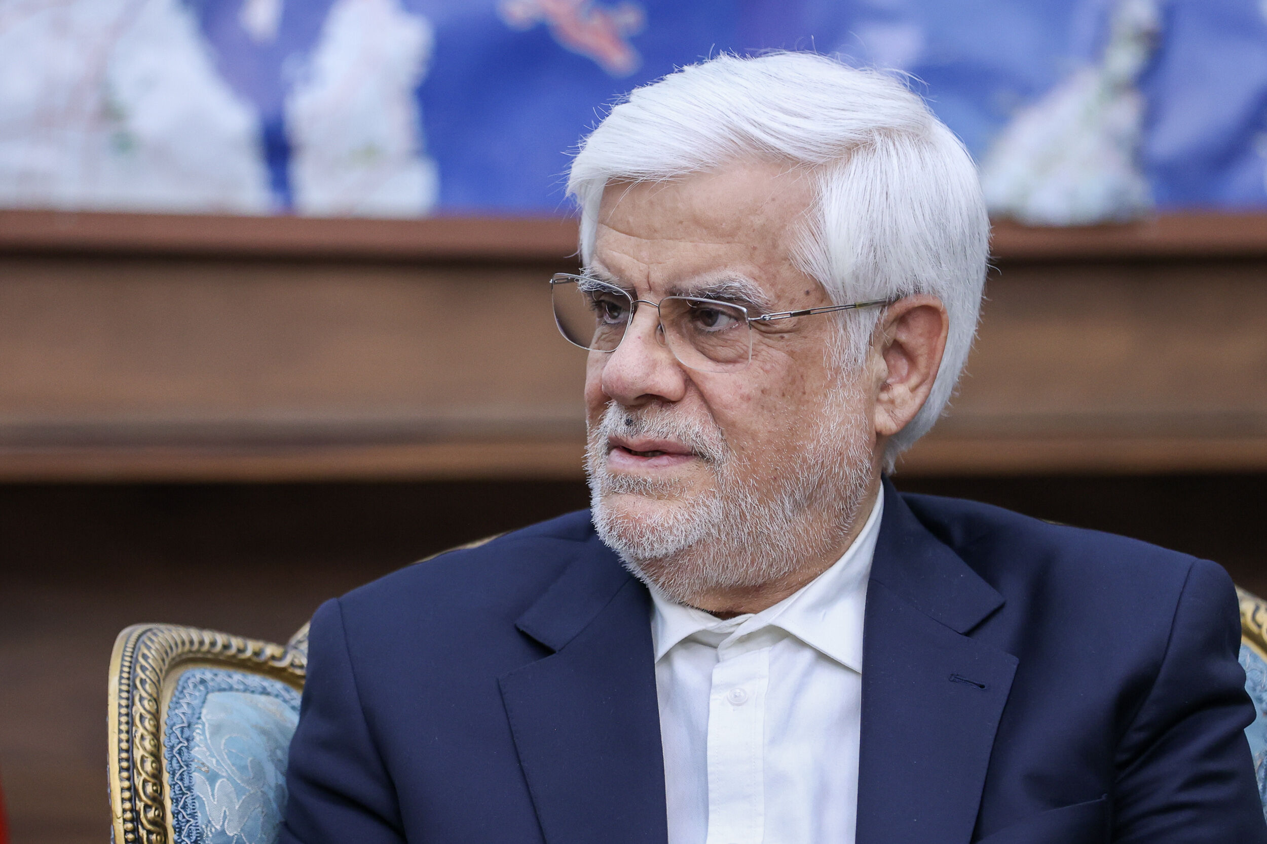 عارف دستور داد: دو معاونت رئیس جمهور مامور بررسی طرح نفوذ شدند