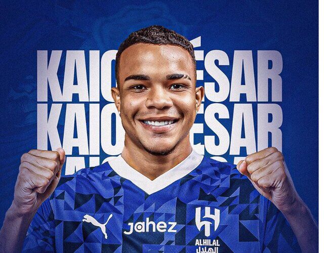 خرید جدید الهلال مقابل پرسپولیس به زمین می‌رود؟