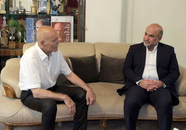 جمشید هاشم‌پور: ایران وطن ماست!