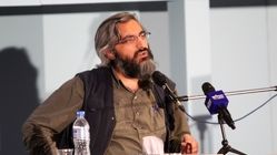 روزنامه اصولگرا خطاب به وحید جلیلی: بجای اینکه پاسخگوی رفتارت باشی با دشمن فرضی می جنگی