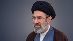 رهبرانقلاب: حکام‌ منطقه دشمن واقعی خود را بشناسند/آحاد ملت اجازه بروز اختلاف بین خود ندهند