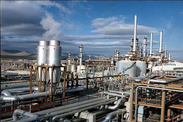 راه‌های نرفته صنعت پتروشیمی