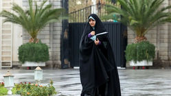 معاون رئیس جمهور: کاهش مهریه از ۱۱۰ به ۱۴ سکه کاملا منتفی است