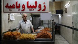 رئیس اتحادیه قنادان: با این تمهیدات اقتصادی، دیگر کسی از جلوی قنادی رد هم نمی‌شود