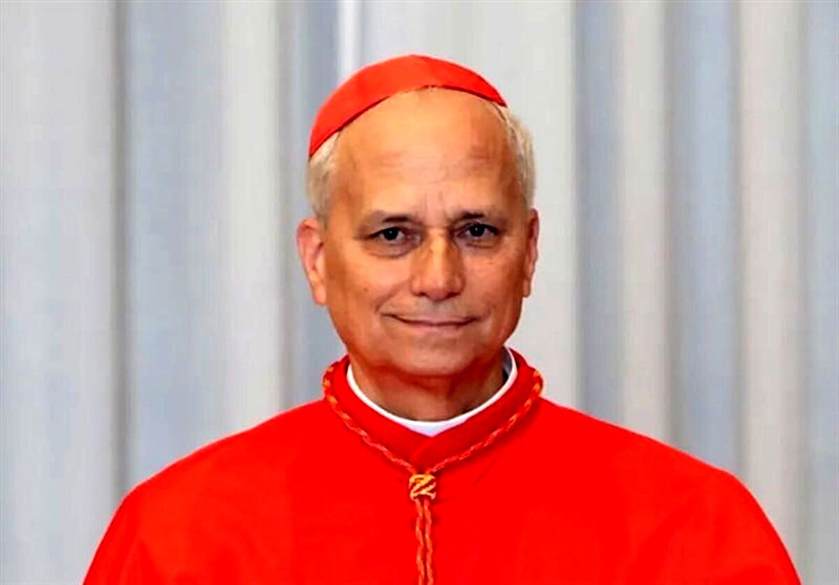  پاپ به رابرت دنیرو یک هدیه اهدا کرد