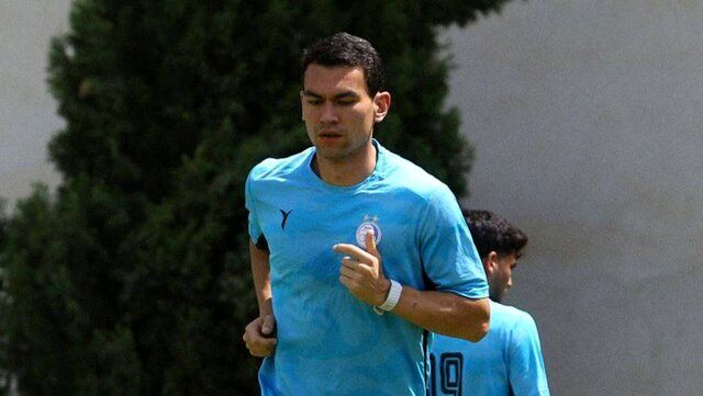 هنوز فصل شروع نشده به استقلال شوک وارد شد