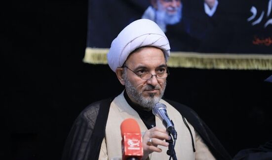 نماینده ولی فقیه در سپاه تهران: سپاه و نیروی انتظامی سرباز یک نظام و فرزندان یک ملت هستند
