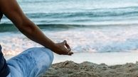 ورزش یوگا چگونه به آرامش ذهن و افزایش کیفیت زندگی کمک می‌کند؟