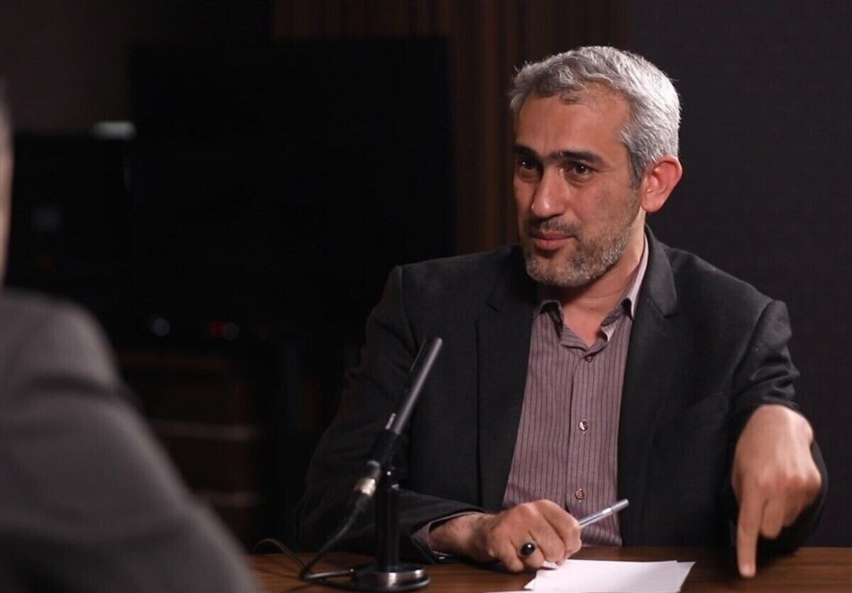 وزیر اقتصاد: رئیس‌جمهور معتقد است اصلاحات اقتصادی باید انجام شود/ اصلاحات باید شجاعانه اما مدبرانه باشد