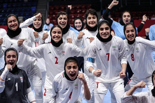 فوتسال دختران ایران به فینال بازیهای آسیایی جوانان بحرین صعود کردند