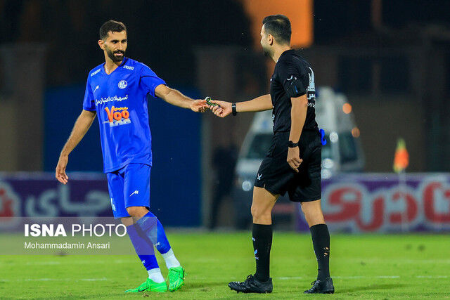 فیاض میردورقی: ورزشگاه خانگی ملوان استانداردهای لازم را ندارد