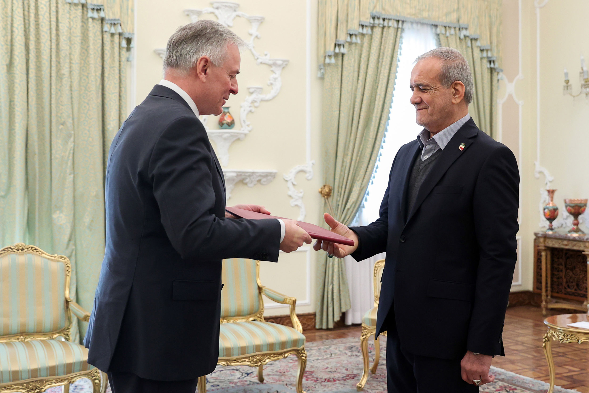 رئیس جمهور: ایران در عرصه جهانی، به دنبال روابط سازنده و متکی بر احترام متقابل است