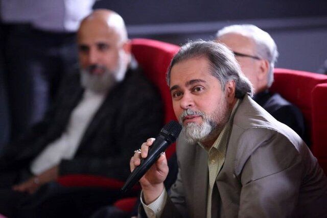 رائد فریدزاده: حیف که کیارستمی در سرزمین خود غریب بود