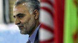خانواده شهید سلیمانی: آیت‌الله سید مجتبی خامنه‌ای را عزیز خود می‌دانیم
