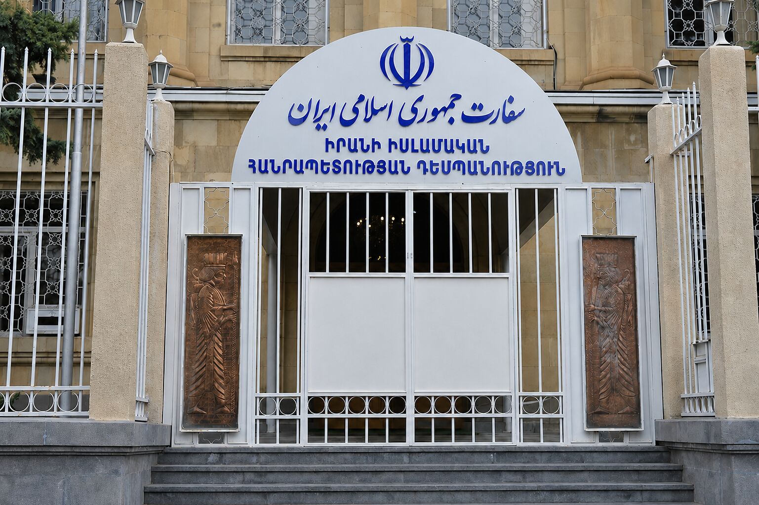 احضار معاون سفیر ایران در هند
