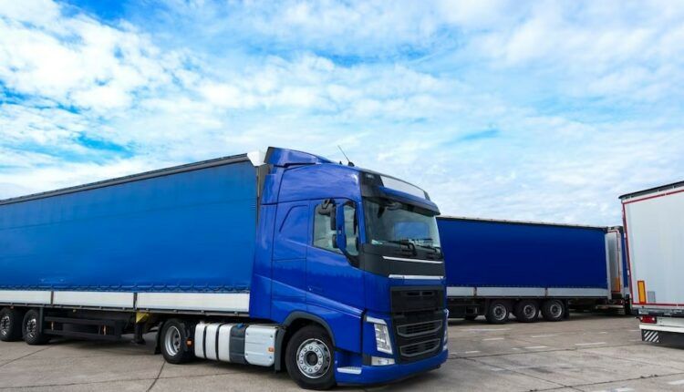 ویدئو | رانندگان ترانزیت ایرانی در صف گمرک گوربلاخ ترکیه ماندند!