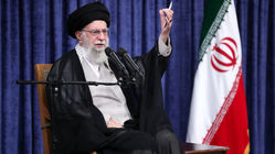 رهبر انقلاب: وظیفه همه حفظ اتحاد ملی است/ آمادگی مقابله با آمریکا و سگ زنجیری آن رژیم صهیونیستی، بسیار ارزشمند است