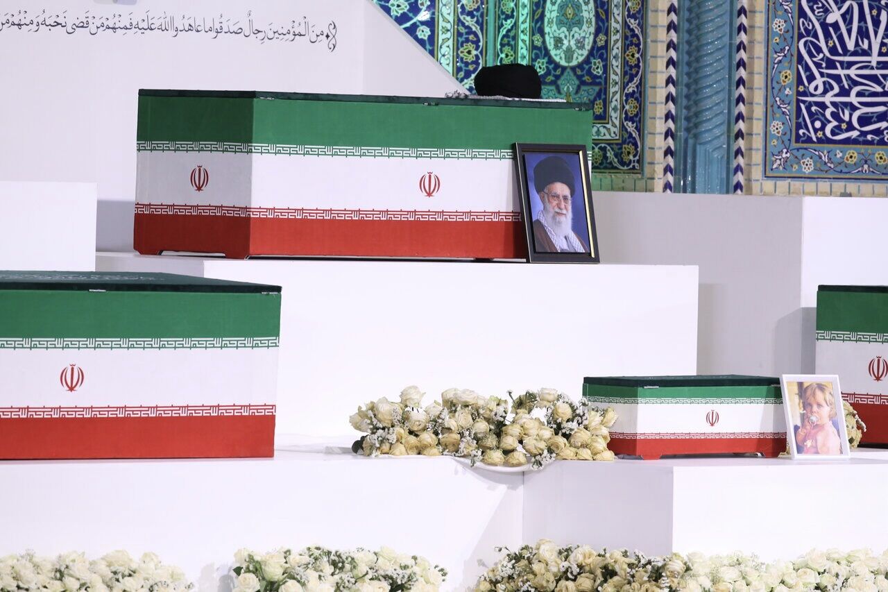 «شرح حدیث پنج تن بر پرچم زیبای ایران»