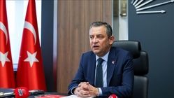 ودیئو| سیلی خوردن رئیس اپوزیسیون ترکیه