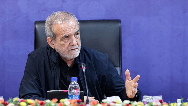 پزشکیان: قولی نمی‌دهم که نتوانم آنرا اجرا کنم/ وعده دروغ نمی‌دهم که کسی نگوید چرا گفتید و اجرا نکردید.