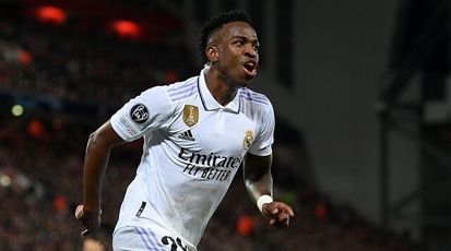 عکس | رفتارهای زشت وینیسیوس بعد از تعویض در الکلاسیکو