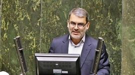 اختیار تصمیم گیری درباره سقف حقوق و مزایا به دولت داده می‌شود