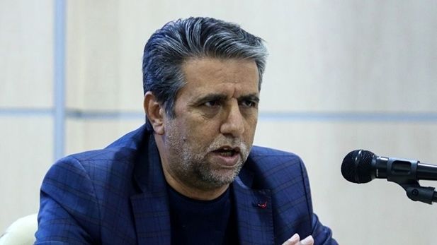 درخواست یک فعال سیاسی اصلاح طلب از رهبر انقلاب: دستور دهید در شرایط جنگی استیضاح وزرا متوقف شود