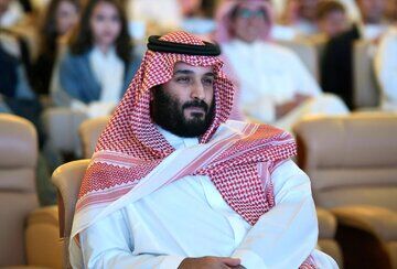 نشانه‌ها حکایت از قریب‌الوقوع بودن سفر ولیعهد سعودی به تهران ندارد